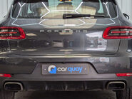Porsche Macan 2.0 Macan Semi-Auto 4WD 5dr 39