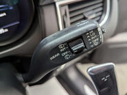 Porsche Macan 2.0 Macan Semi-Auto 4WD 5dr 78