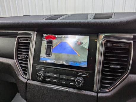 Porsche Macan 2.0 Macan Semi-Auto 4WD 5dr 86