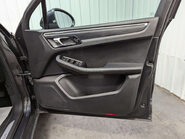 Porsche Macan 2.0 Macan Semi-Auto 4WD 5dr 53