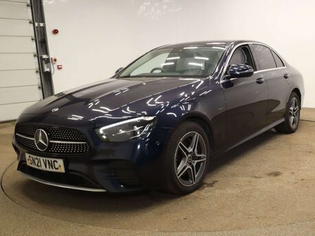 Mercedes-Benz E Class 2.0 E 300 AMG Line Edition de Auto 4dr 17