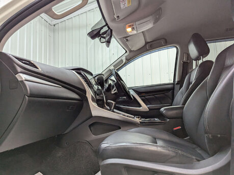 Mitsubishi Shogun Sport 2.4 Shogun Sport DI-D 4 Auto 4WD 5dr 52