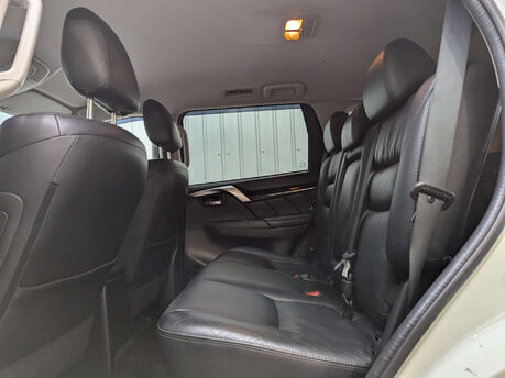 Mitsubishi Shogun Sport 2.4 Shogun Sport DI-D 4 Auto 4WD 5dr 66