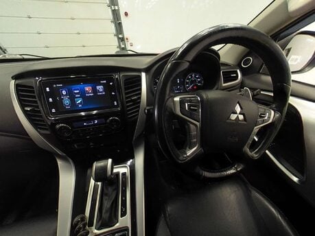 Mitsubishi Shogun Sport 2.4 Shogun Sport DI-D 4 Auto 4WD 5dr 3