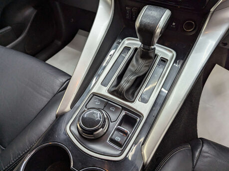 Mitsubishi Shogun Sport 2.4 Shogun Sport DI-D 4 Auto 4WD 5dr 94
