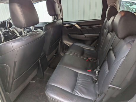Mitsubishi Shogun Sport 2.4 Shogun Sport DI-D 4 Auto 4WD 5dr 62