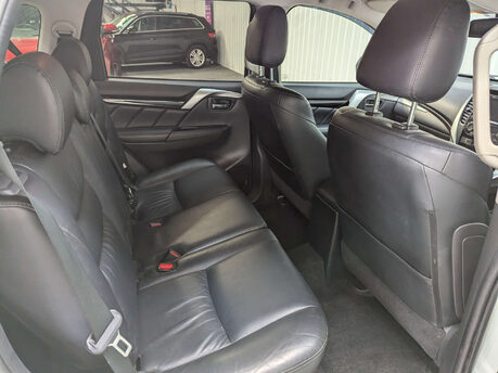 Mitsubishi Shogun Sport 2.4 Shogun Sport DI-D 4 Auto 4WD 5dr 57
