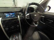 Land Rover Discovery Sport 2.0 Discovery Sport SE Tech TD4 Auto 4WD 5dr 3