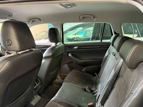 Skoda Kodiaq 2.0 Kodiaq SE L TDI SCR 4x4 Semi-Auto 4WD 5dr 16