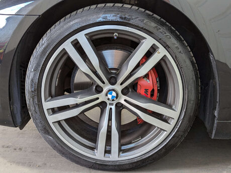 BMW 7 Series 3.0 730D M Sport Auto 4dr 31