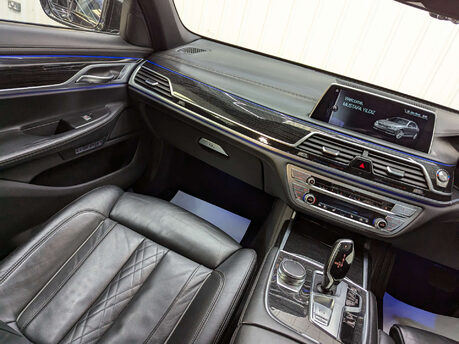 BMW 7 Series 3.0 730D M Sport Auto 4dr 46