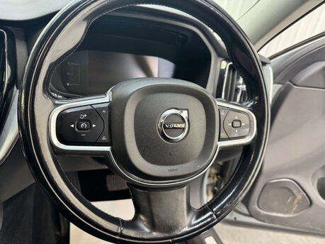 Volvo XC60 2.0 XC60 Momentum D4 AWD Auto 4WD 5dr 76