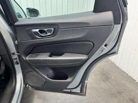 Volvo XC60 2.0 XC60 Momentum D4 AWD Auto 4WD 5dr 63