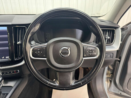 Volvo XC60 2.0 XC60 Momentum D4 AWD Auto 4WD 5dr 73