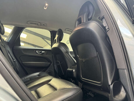 Volvo XC60 2.0 XC60 Momentum D4 AWD Auto 4WD 5dr 60