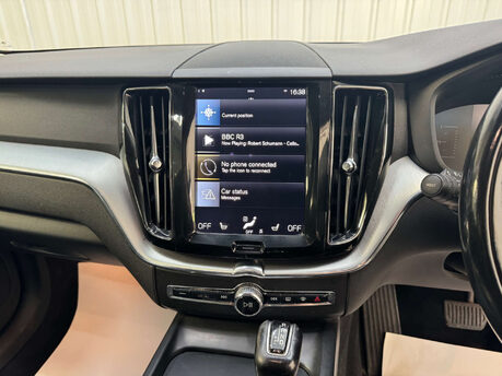 Volvo XC60 2.0 XC60 Momentum D4 AWD Auto 4WD 5dr 81