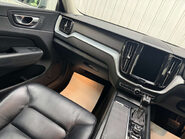 Volvo XC60 2.0 XC60 Momentum D4 AWD Auto 4WD 5dr 45