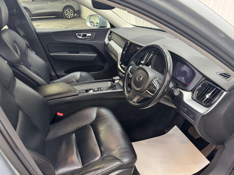 Volvo XC60 2.0 XC60 Momentum D4 AWD Auto 4WD 5dr 47