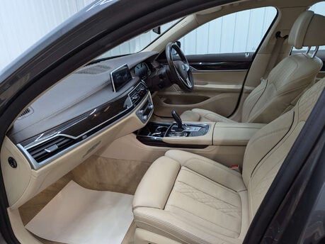 BMW 7 Series 3.0 740li Exclusive Auto 4dr 47