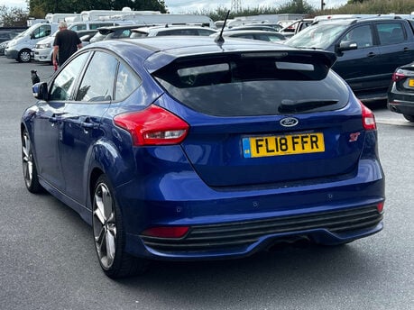 Ford Focus 2.0 Focus ST-3 T 5dr 18