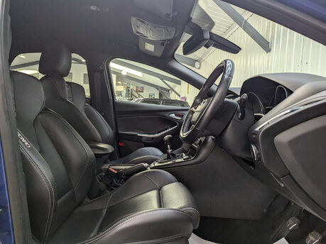 Ford Focus 2.0 Focus ST-3 T 5dr 53