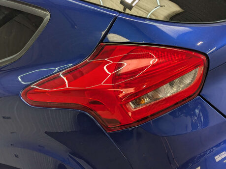 Ford Focus 2.0 Focus ST-3 T 5dr 43