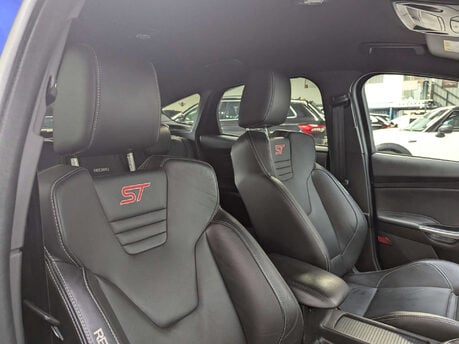 Ford Focus 2.0 Focus ST-3 T 5dr 52