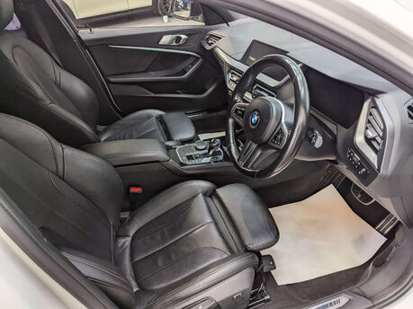 BMW 1 Series 1.5 118I M Sport Auto 5dr 48