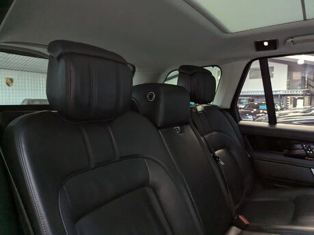 Land Rover Range Rover 4.4 Range Rover Vogue SE SDV8 Auto 4WD 5dr 61
