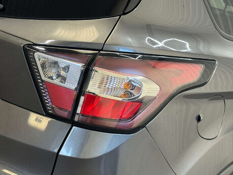Ford Kuga 2.0 Kuga ST-Line X TDCi 5dr 42