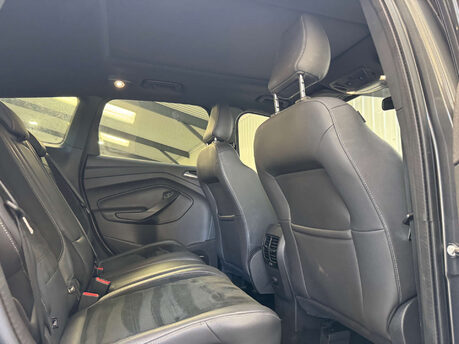 Ford Kuga 2.0 Kuga ST-Line X TDCi 5dr 61