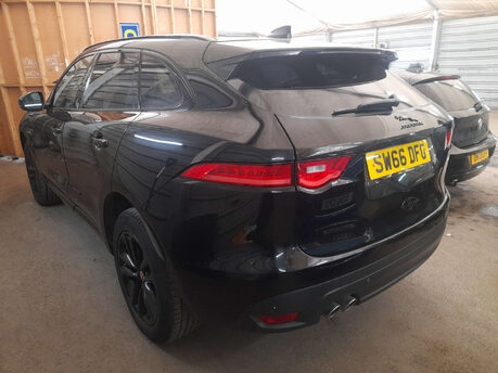 Jaguar F-Pace 2.0 F-PACE R-Sport AWD D Auto 4WD 5dr 13