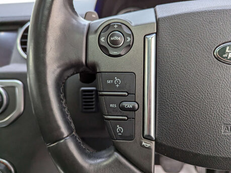 Land Rover Discovery 3.0 Discovery Graphite SDV6 Auto 4WD 5dr 71