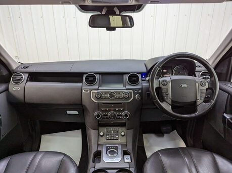 Land Rover Discovery 3.0 Discovery Graphite SDV6 Auto 4WD 5dr 2