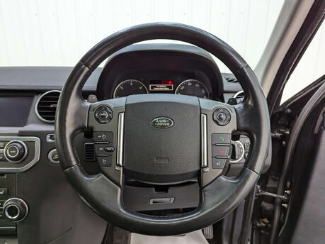 Land Rover Discovery 3.0 Discovery Graphite SDV6 Auto 4WD 5dr 73