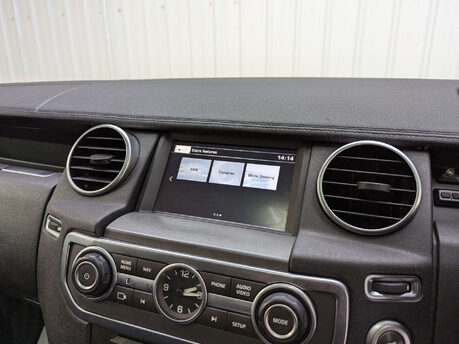 Land Rover Discovery 3.0 Discovery Graphite SDV6 Auto 4WD 5dr 87