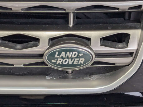 Land Rover Discovery 3.0 Discovery Graphite SDV6 Auto 4WD 5dr 22