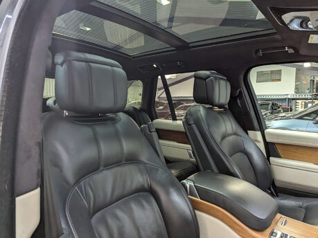 Land Rover Range Rover 4.4 Range Rover Autobiography SDV8 Auto 4WD 5dr 50
