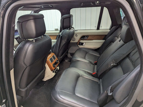 Land Rover Range Rover 4.4 Range Rover Autobiography SDV8 Auto 4WD 5dr 65
