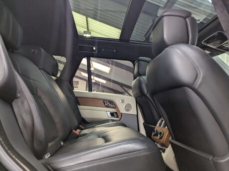 Land Rover Range Rover 4.4 Range Rover Autobiography SDV8 Auto 4WD 5dr 62