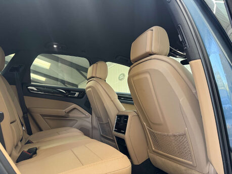 Porsche Cayenne 2.9 Cayenne V6 S Auto 4WD 5dr 58