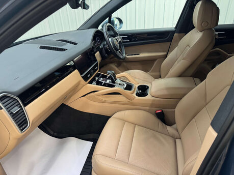 Porsche Cayenne 2.9 Cayenne V6 S Auto 4WD 5dr 51