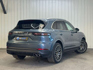 Porsche Cayenne 2.9 Cayenne V6 S Auto 4WD 5dr 9