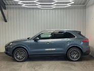 Porsche Cayenne 2.9 Cayenne V6 S Auto 4WD 5dr 17