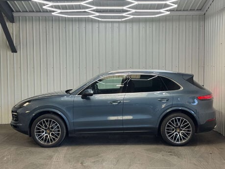 Porsche Cayenne 2.9 Cayenne V6 S Auto 4WD 5dr 17