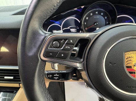 Porsche Cayenne 2.9 Cayenne V6 S Auto 4WD 5dr 68