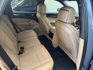 Porsche Cayenne 2.9 Cayenne V6 S Auto 4WD 5dr 57