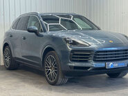 Porsche Cayenne 2.9 Cayenne V6 S Auto 4WD 5dr 19