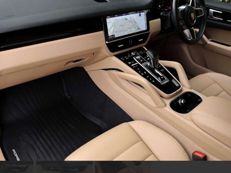 Porsche Cayenne 2.9 Cayenne V6 S Auto 4WD 5dr 4