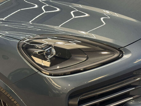 Porsche Cayenne 2.9 Cayenne V6 S Auto 4WD 5dr 28